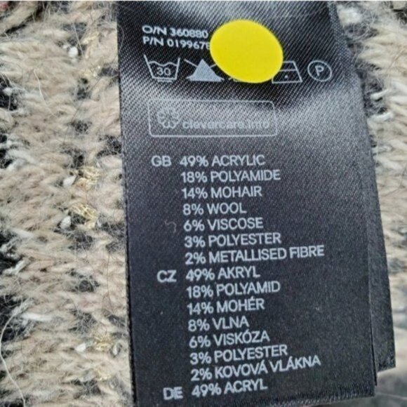 NWT H&M Womens Cardigan SZ S Open Front Stripe Wool Mohair Knit Crop Red Soft - Picture 4 of 4